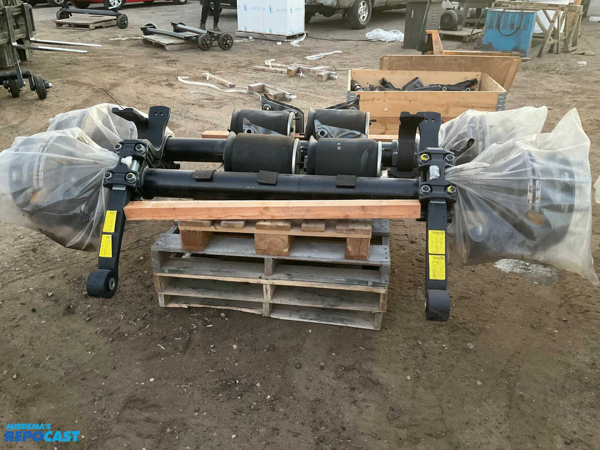 GIGANT - 711010024 - AXLE -9000KG -FB70 AIR SUSP.