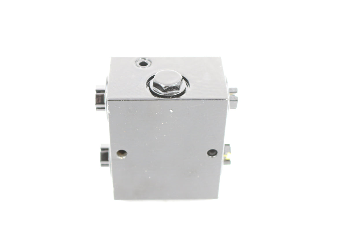 POCLAIN - B66930Z - VALVE-SERIAL PROTECTION