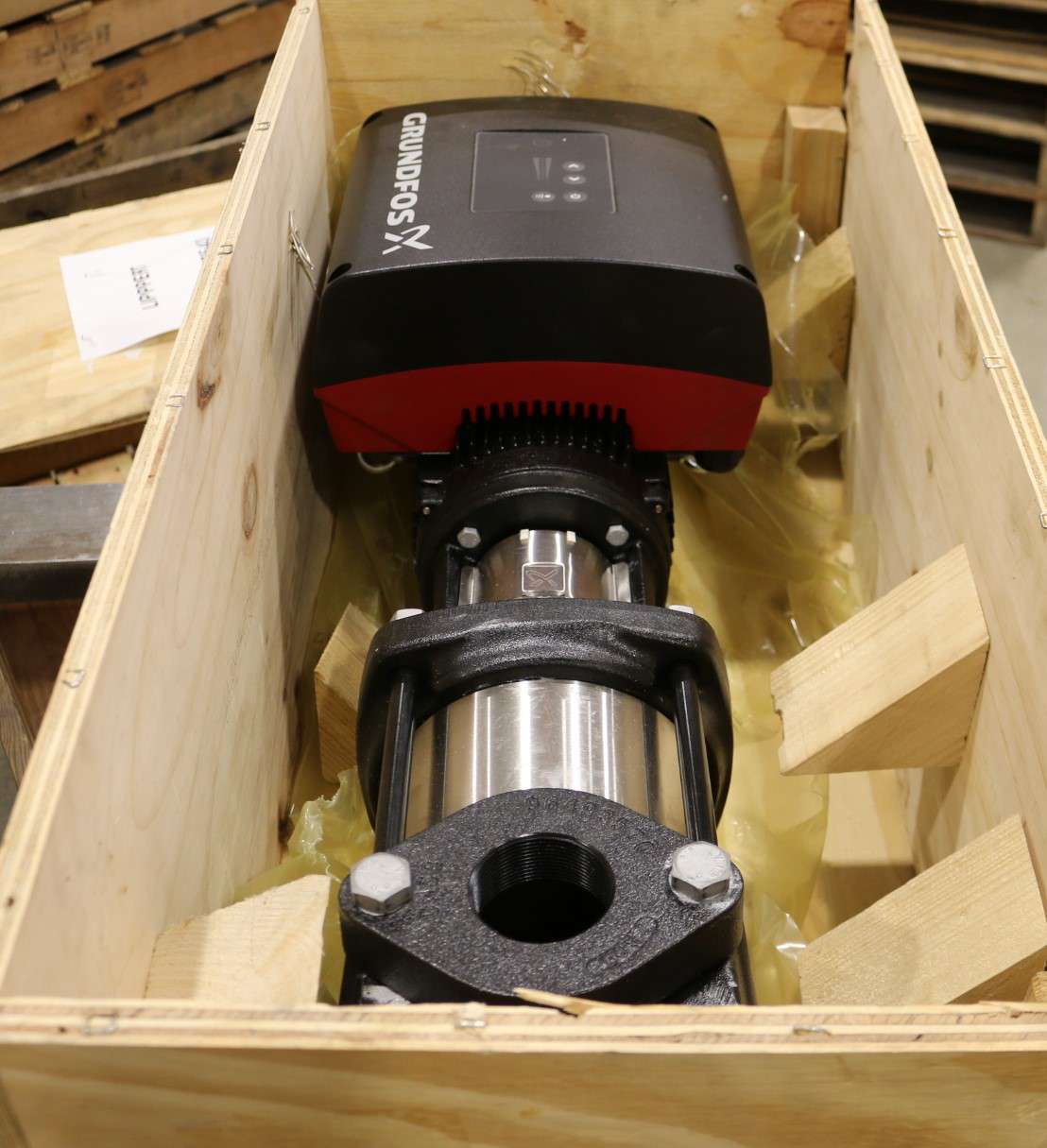GRUNDFOS - CRE15-3 A-A-A-E-HQQE - VERTICAL CENTRIFUGAL PUMP 99071512