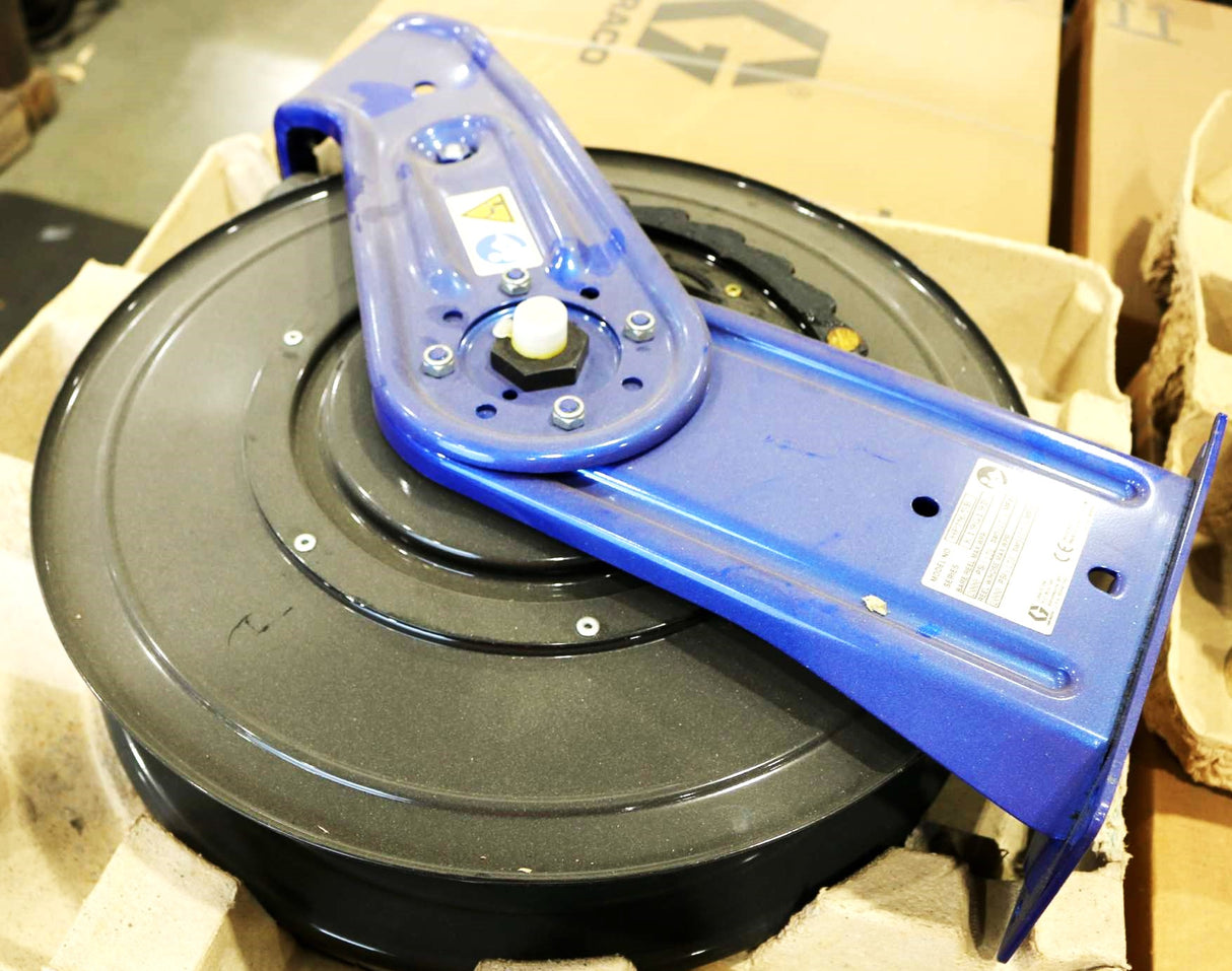 JLG - 70010006 - GRACO 1|2" HOSE REEL 50FT