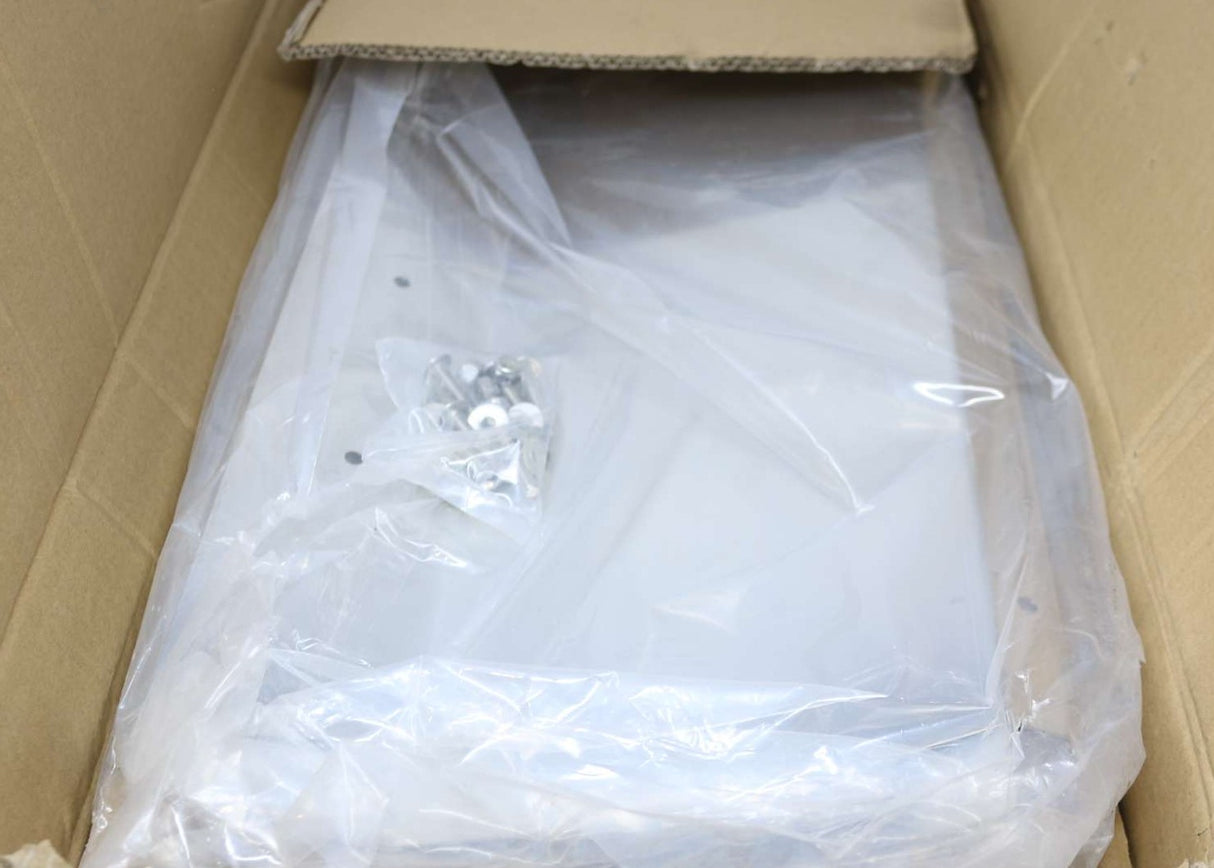 UNITED PACIFIC - 20572 - STAINLESS FENDER GUARD