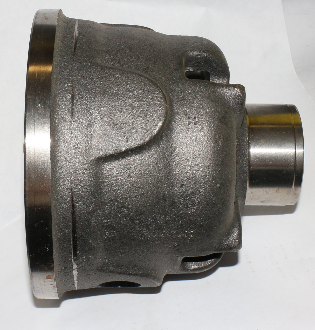 MOPAR - 68036561AA - CASE DIFFERENTIAL PLAIN HALF - S130
