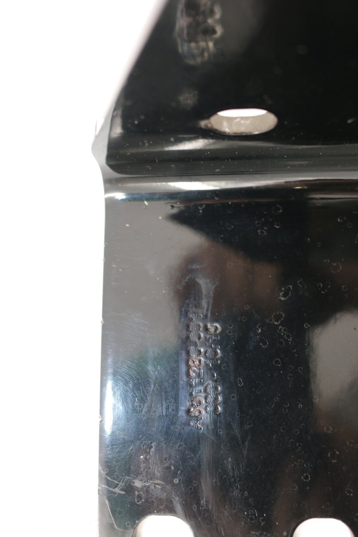 AUTOCAR - A6611230-001 - BRACKET CAB PIVOT ACX HD