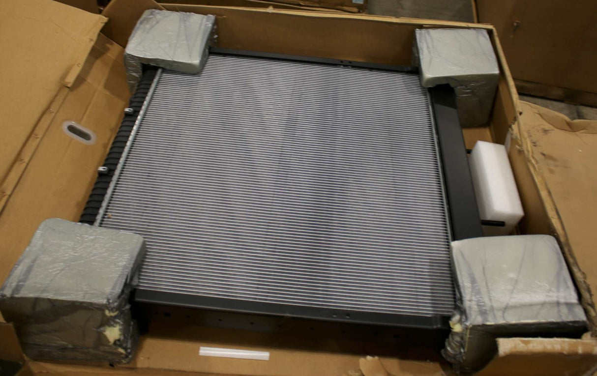 PLATINUM HD BY KEYSTONE - HDC010831PAFB - PLASTIC/ALUMINUM RADIATOR (WITH FRAME )