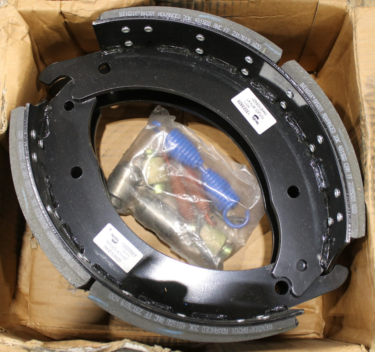 BENDIX - BNK4515QBA201 - BRAKE SHOE KIT