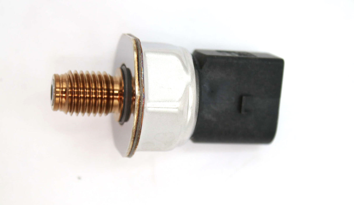 PACCAR - 2235812 - FUEL PRESSURE SENSOR