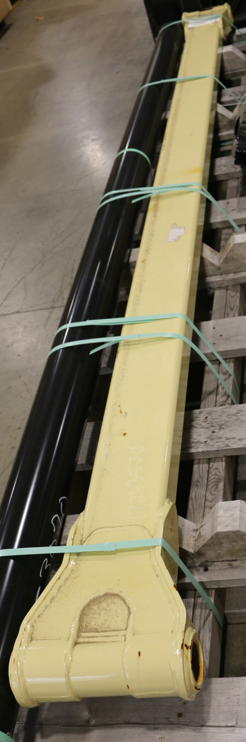 JLG - 172635J0 - BOOM ARM