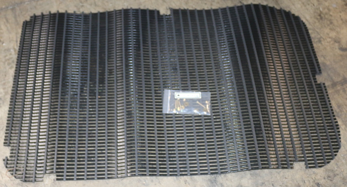 JLG - 1001274833 - FLOOR MAT & INSTALL KIT - FOR 30 X 48 PLATFORM