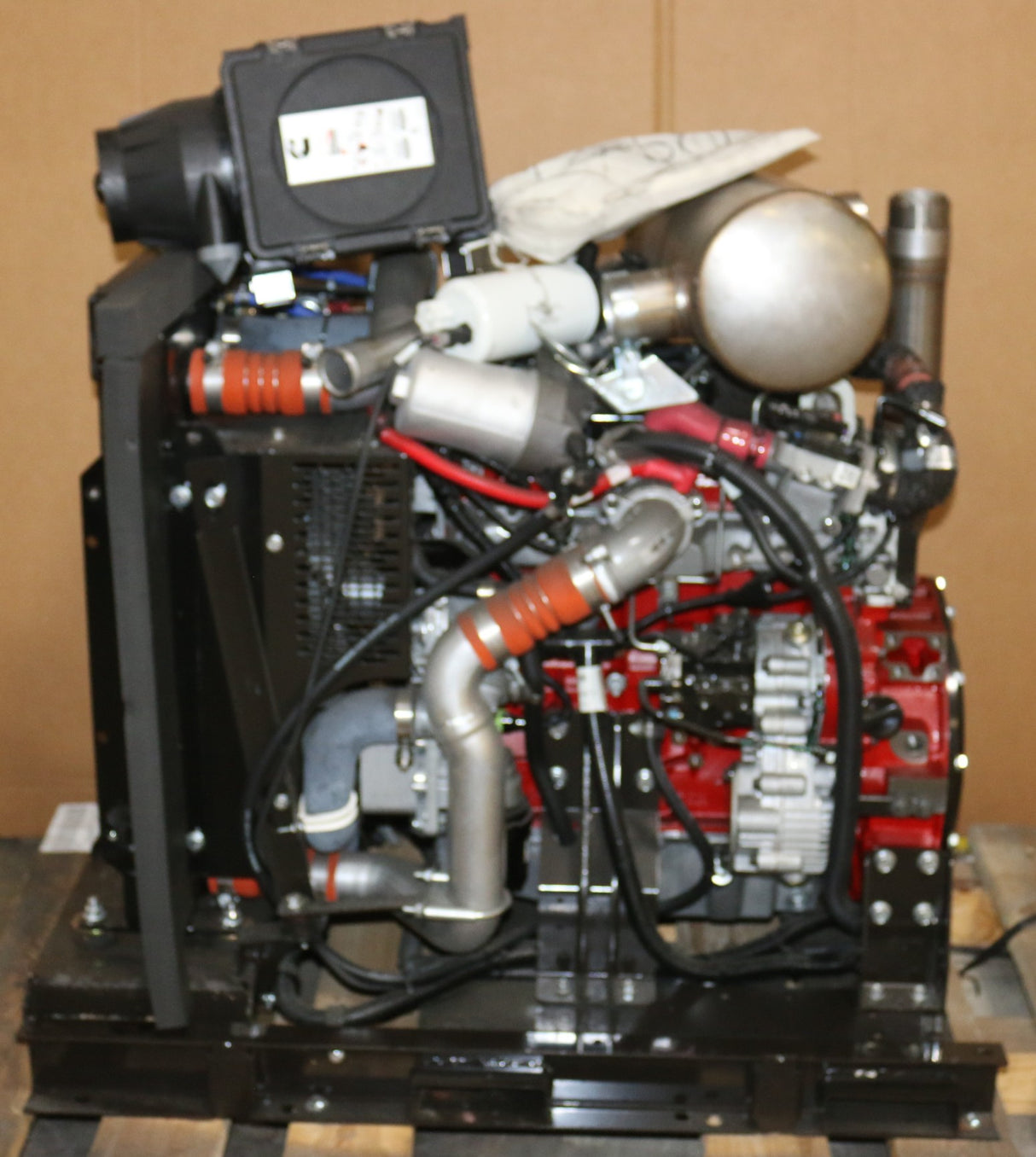 CUMMINS - QSF2.8-TIER4F - ENGINE CUMMINS TIER 4F QSF 2.8 74HP 2019