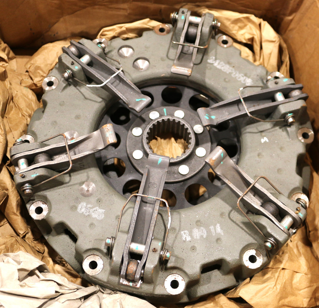 MAHINDRA - 000016406P04 - DRIVEN PLATE
