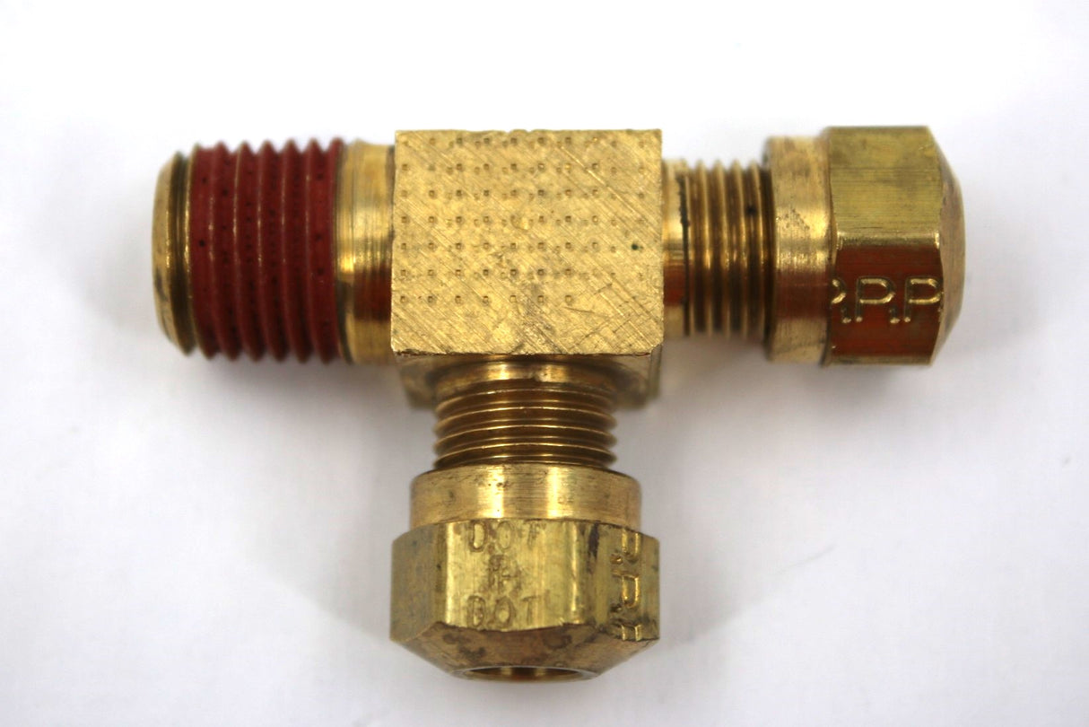 PARKER - VS271NTA-4-4 - FITTING PIPE MALE RUN TEE BRASS 1/4 X 1/4IN