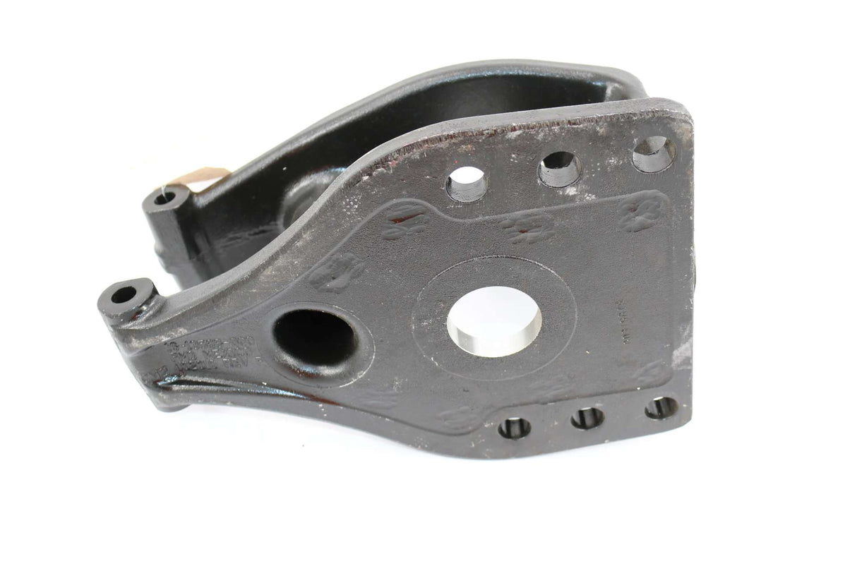 FREIGHTLINER - 16-13588-000 - EQUALIZER BRACKET