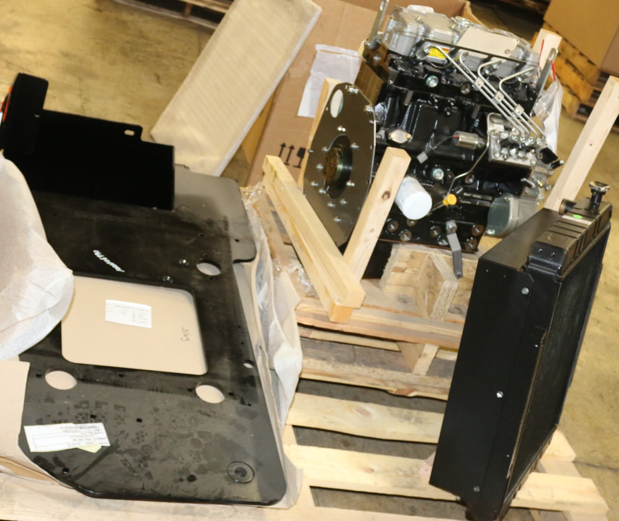 JLG - 1001139760 - KIT (SERVICE) ENGINE FIELD REPL