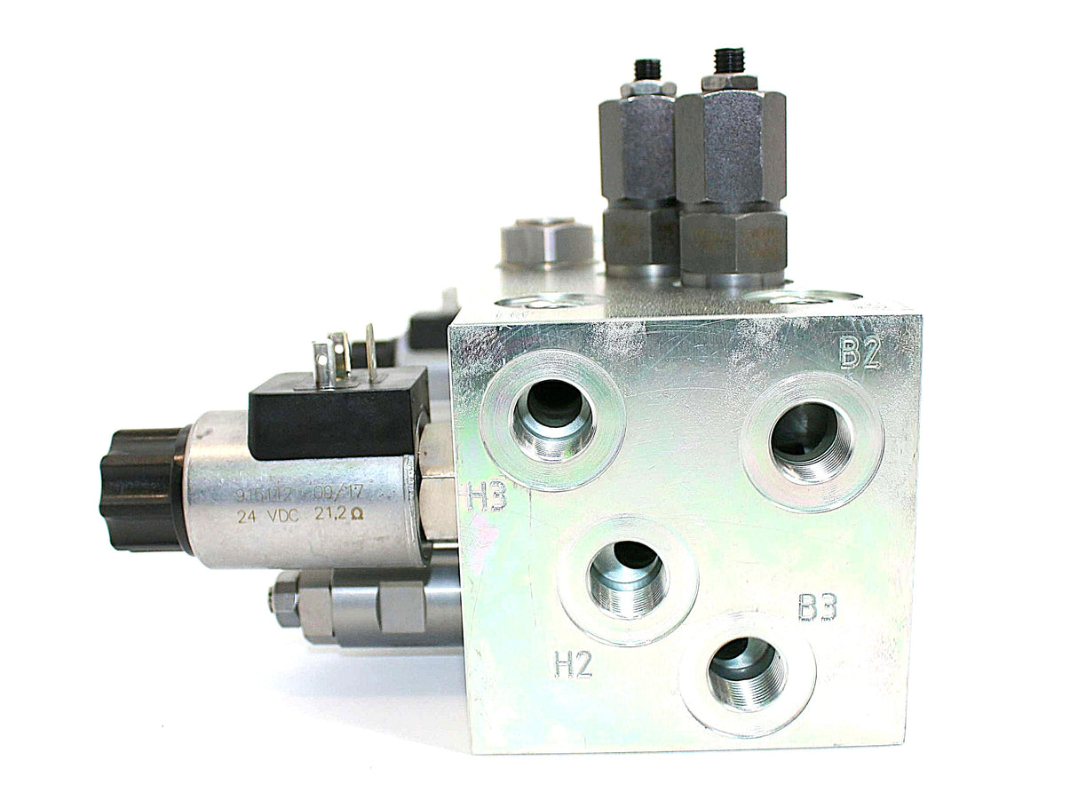 JLG - 520096 - VALVE BLOCK MANIFOLD 3 SPEED