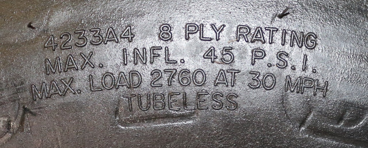 JLG - 0273414 - TIRE/WHEEL 31/1550 X 15 FF LFT
