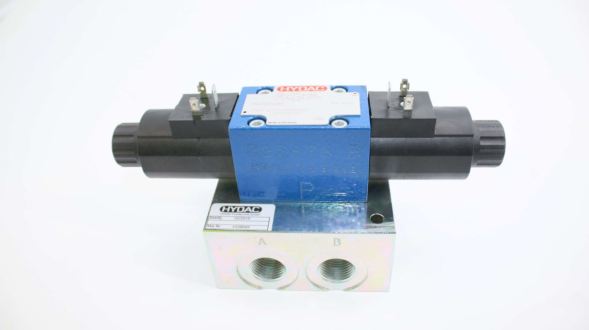 JLG - 520113 - MANIFOLD DRIVE