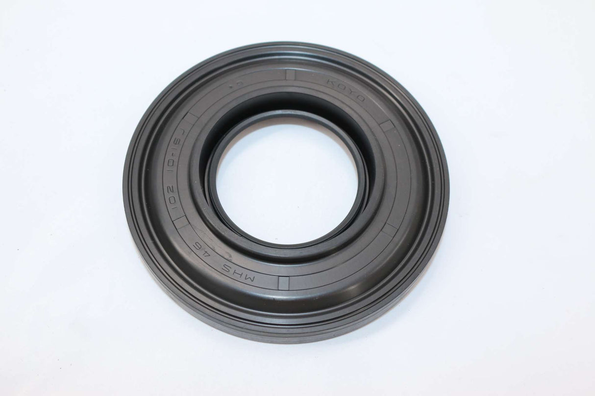 MITSUBISHI - MB308933 - OUTER REAR WHEEL HUB OIL SEAL