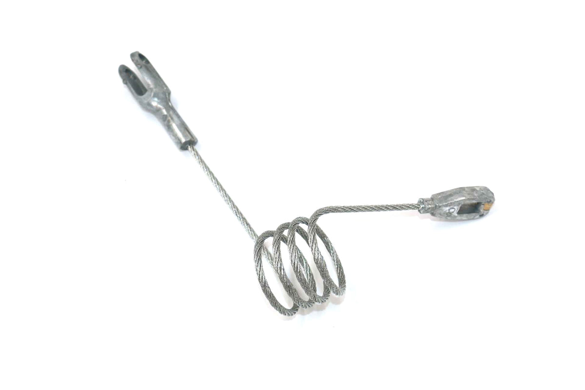 NAVISTAR - 3551734C2 - HOOD RESTRAINT CABLE