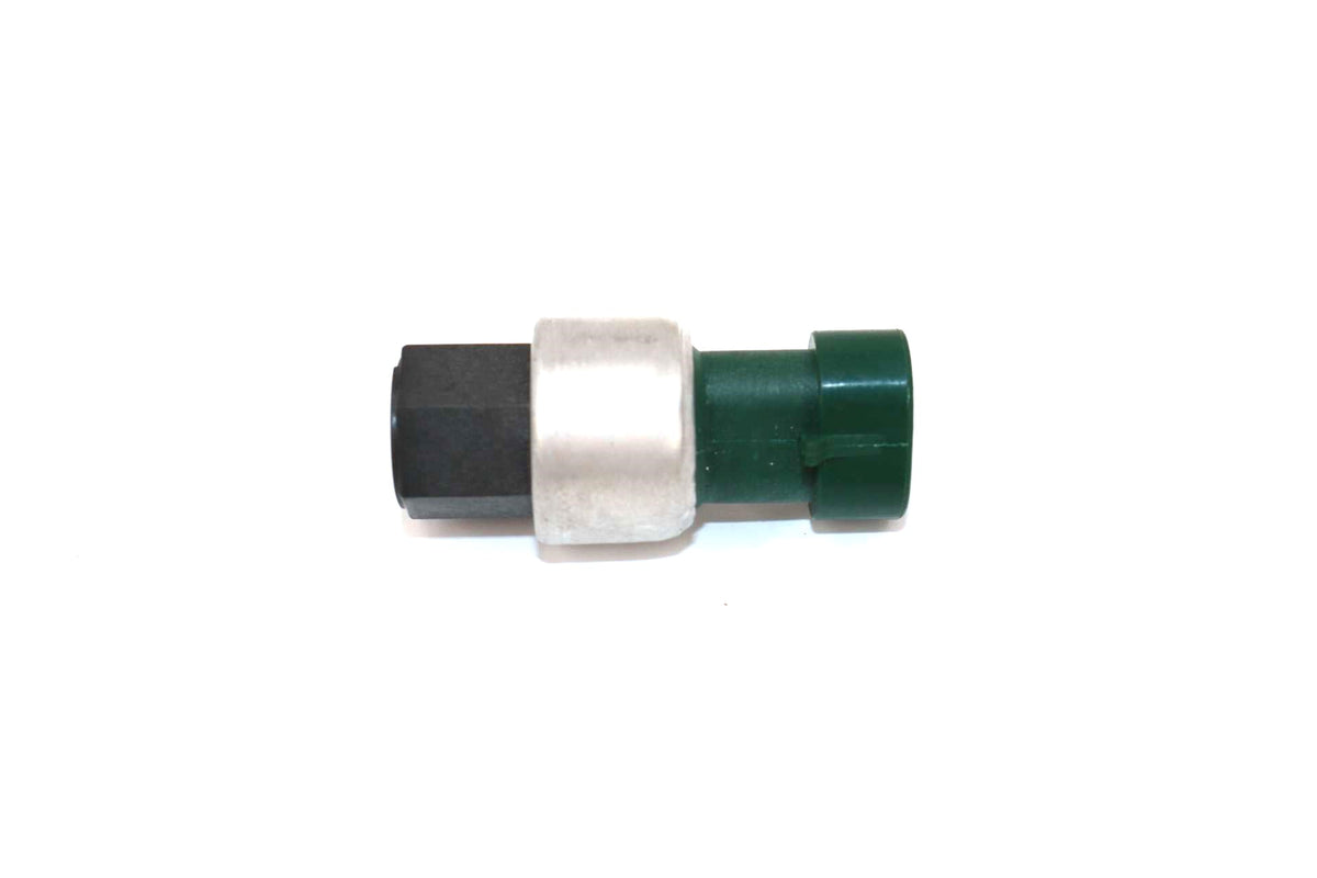 NAVISTAR - 3839315C1 - LOW PRESSURE SWITCH