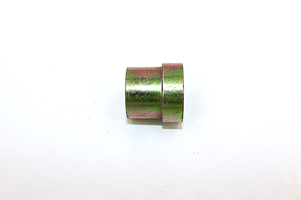 JLG - 4040273 - SHAFT IDLER PULLEY MOUNT