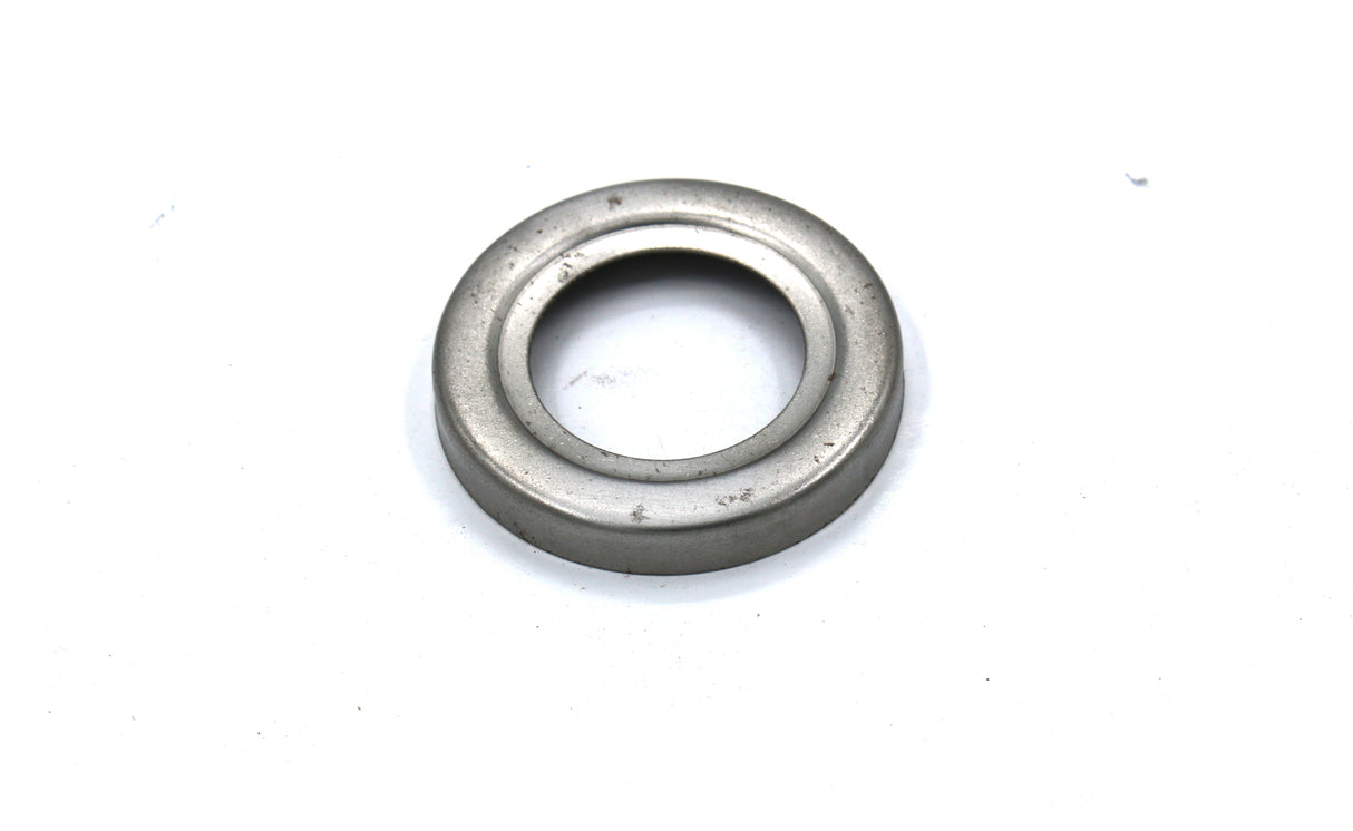JLG - 10723429 - RETAINER -