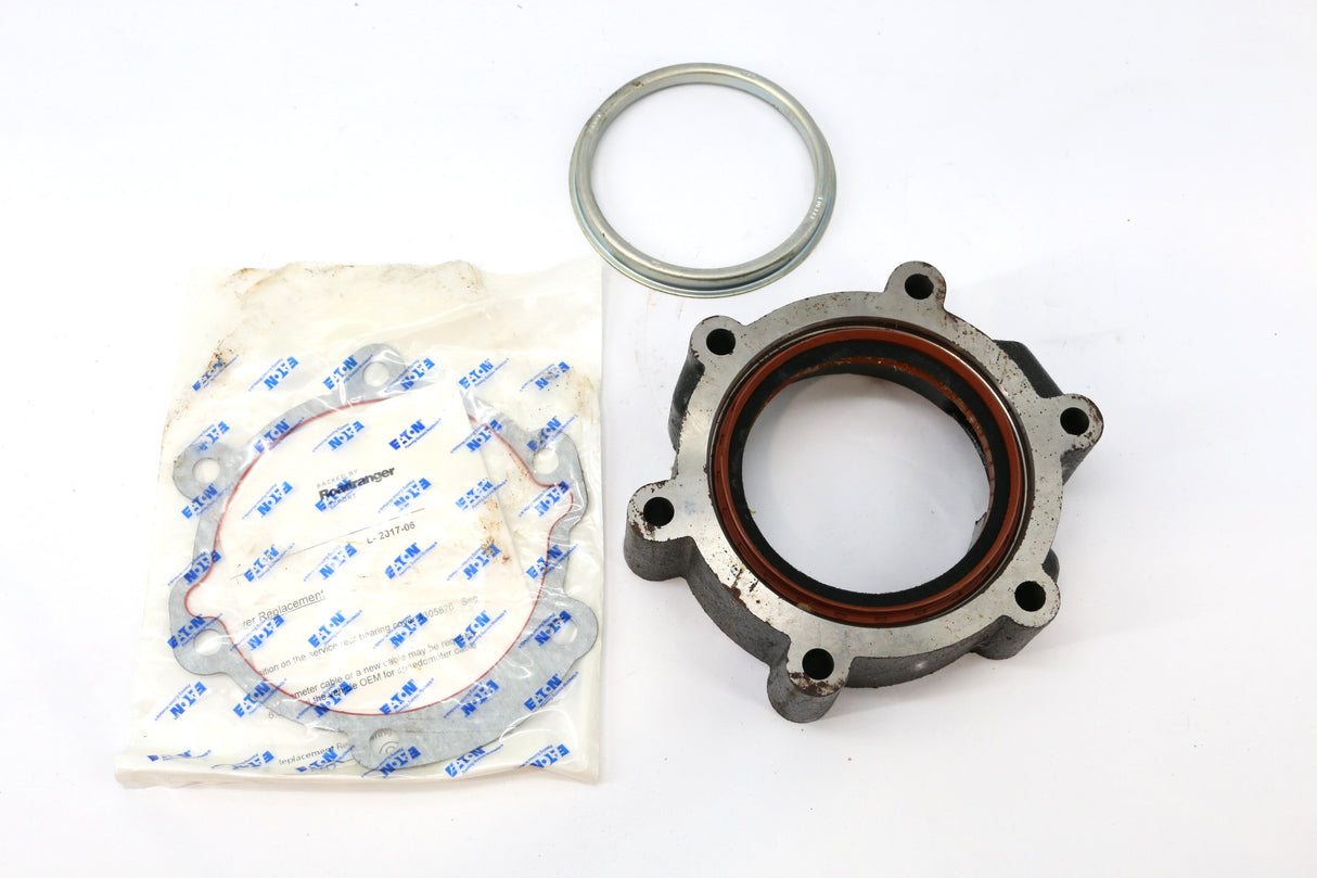 EATON FULLER - S2502 - REAR BRG COVER ASSY