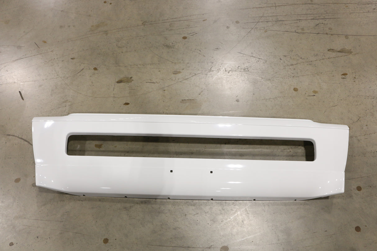 VOLVO - REFURBISHED - 82728568P3029 - PAINTED CLASSIC CTR 82728568
