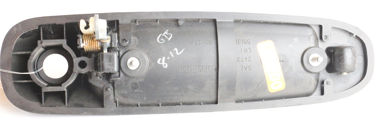 FREIGHTLINER - 18-48032-000 - HANDLE - LH DOOR