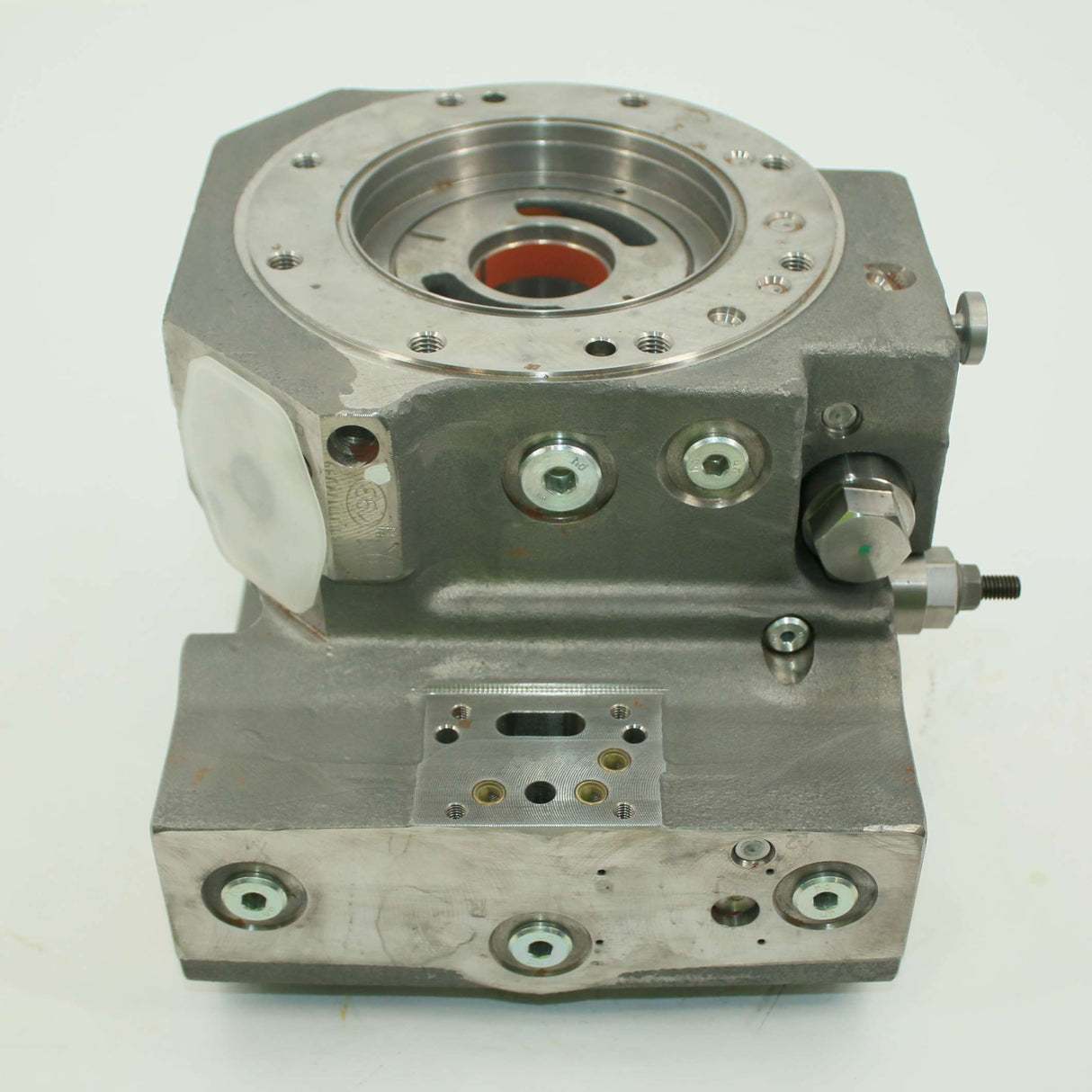 JCB - 336/C6813 - HOUSING - PUMP