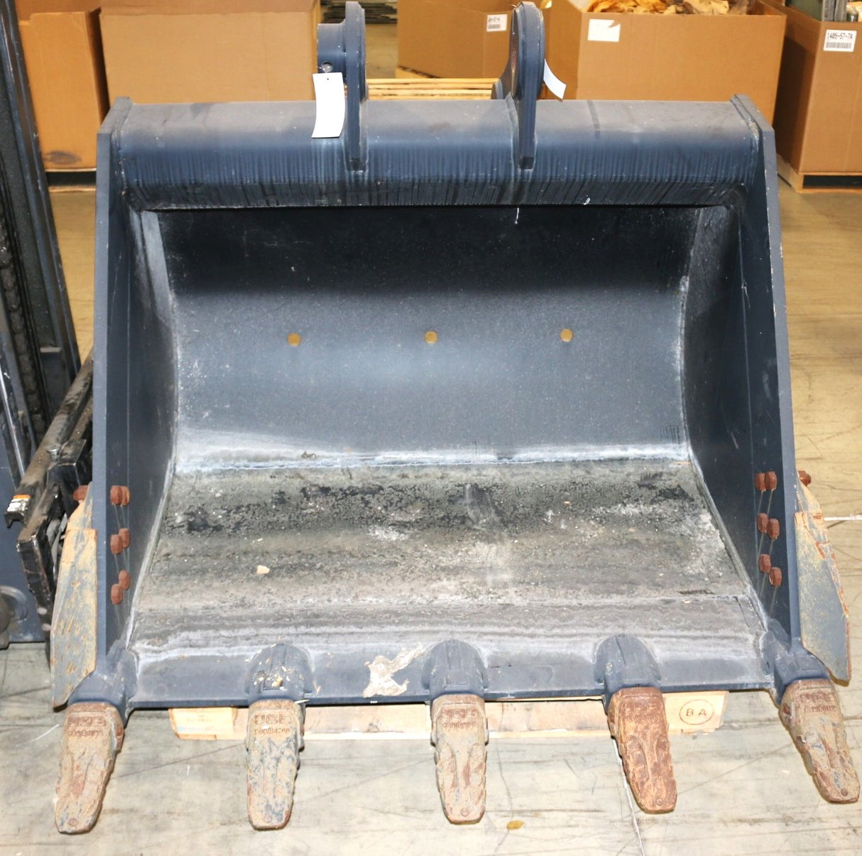 JCB - 332/B0241 - JS220 GP BUCKET 1.2M3