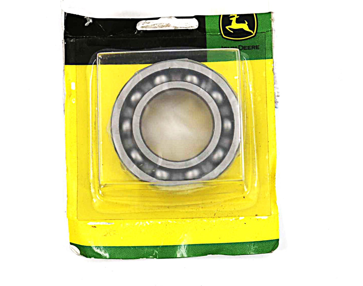 JOHN DEERE - F40105 - BEARING