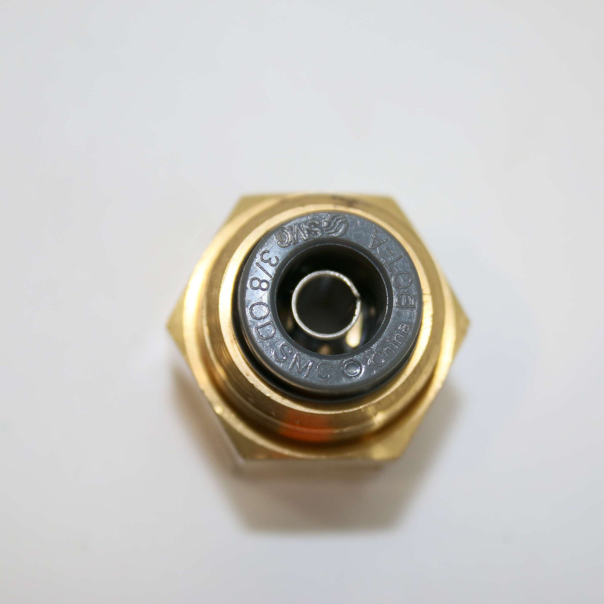 SMC - KV2E11-36 - CONNECTOR FEMALE BULKHEAD 3|8in PTC
