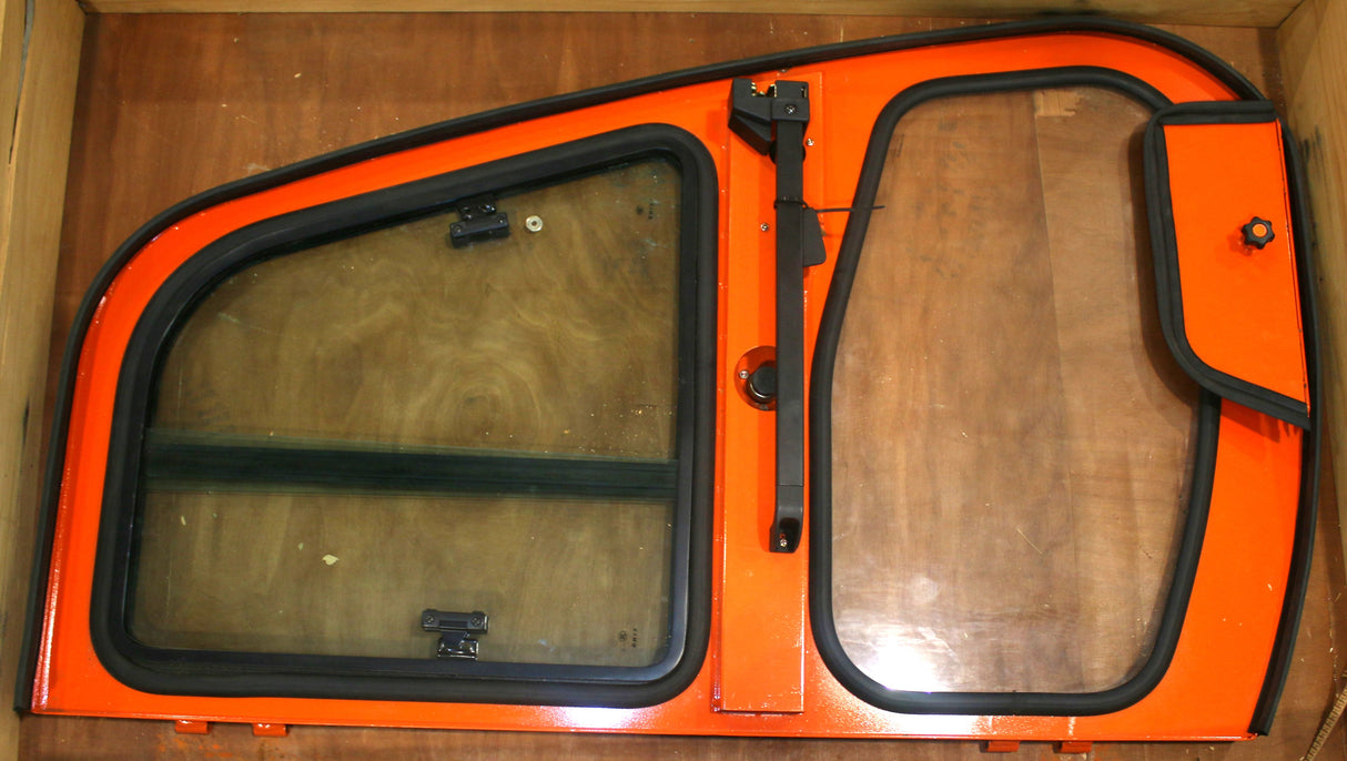 DOOSAN - 220205-00304 - DOOR ASSY LH (NO INTERIOR)