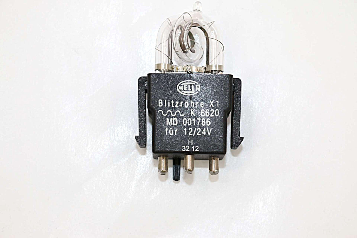HELLA - 8GS 859 634-001 - BULB