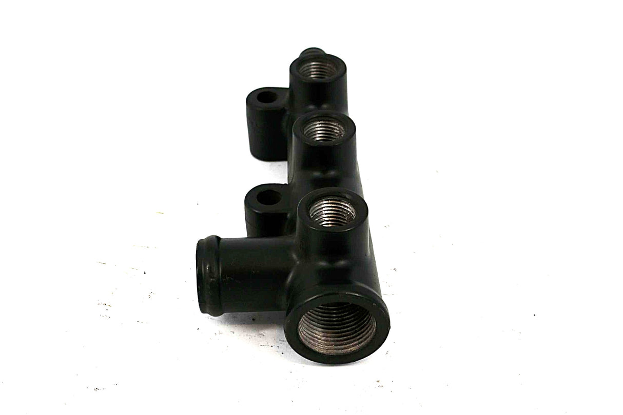 PACCAR - V58-1022 - COOLANT RETURN MANIFOLD