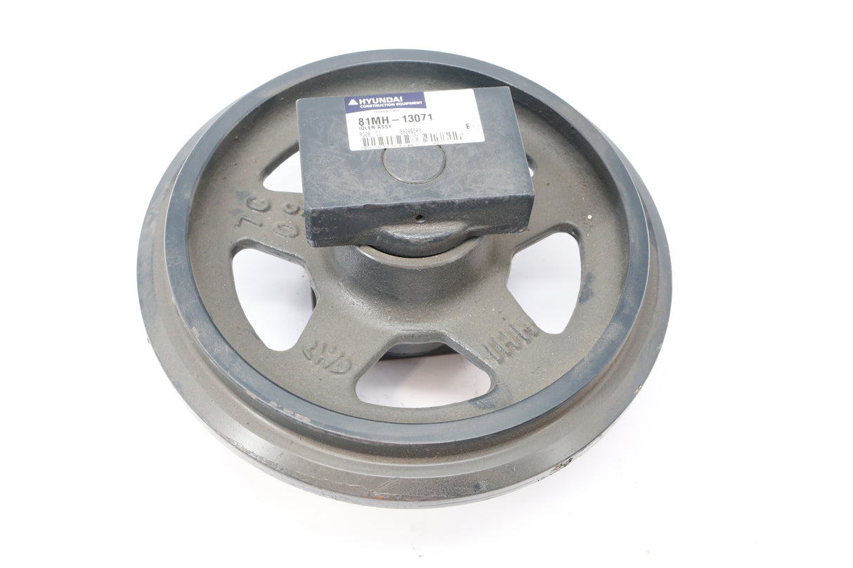 HYUNDAI - 81MH-13071 - IDLER ASSY