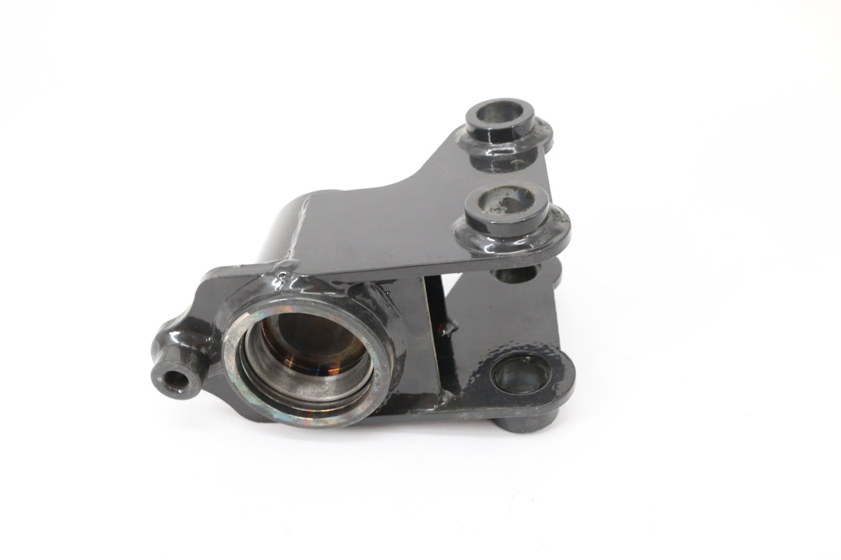 BOBCAT - 7369133 - YOKE TIRE MOUNT
