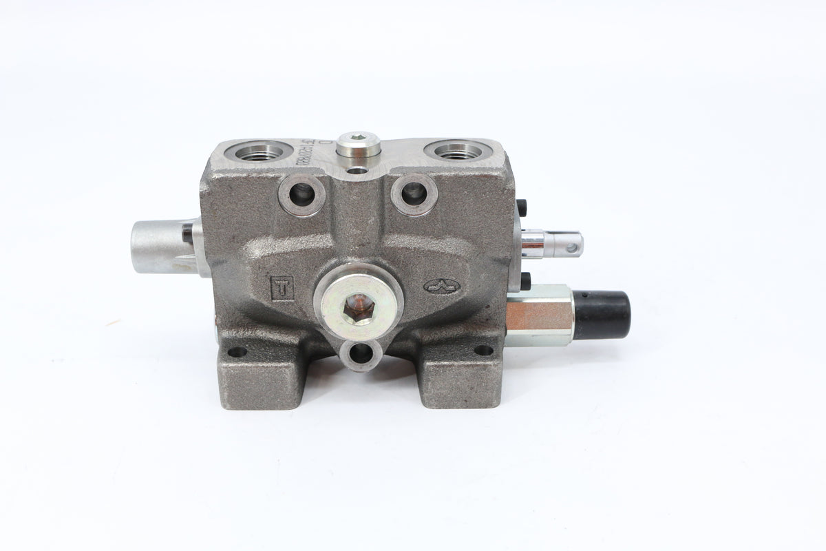 BOBCAT - 6688426 - VALVE
