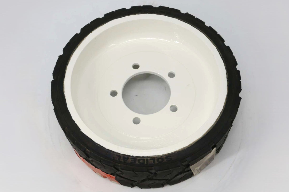 JLG - 4860180 - WHEEL 12.5 X4.5 SOLID BLACK
