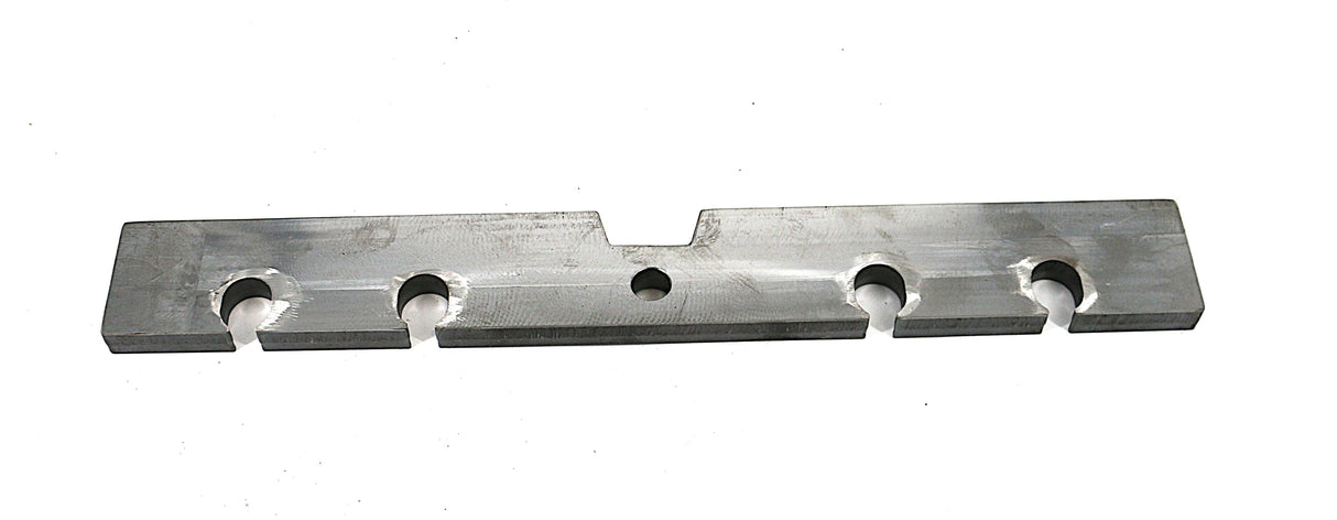 BOBCAT - 7184739U - SPACER LOWER RETAIN UNPAINTED 7184739