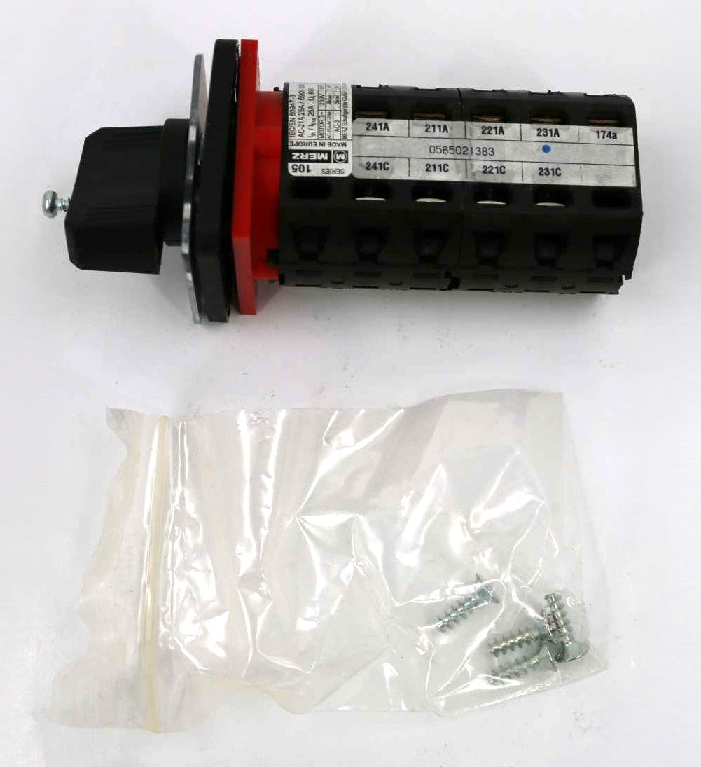 BOBCAT PORTABLE POWER - 46551597 - SWITCH - VOLTAGE IN/EX