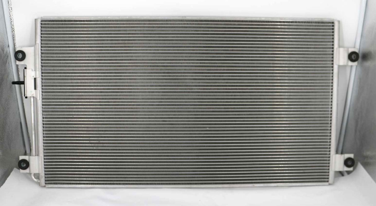 FREIGHTLINER - A22-72459-000 - CONDENSER