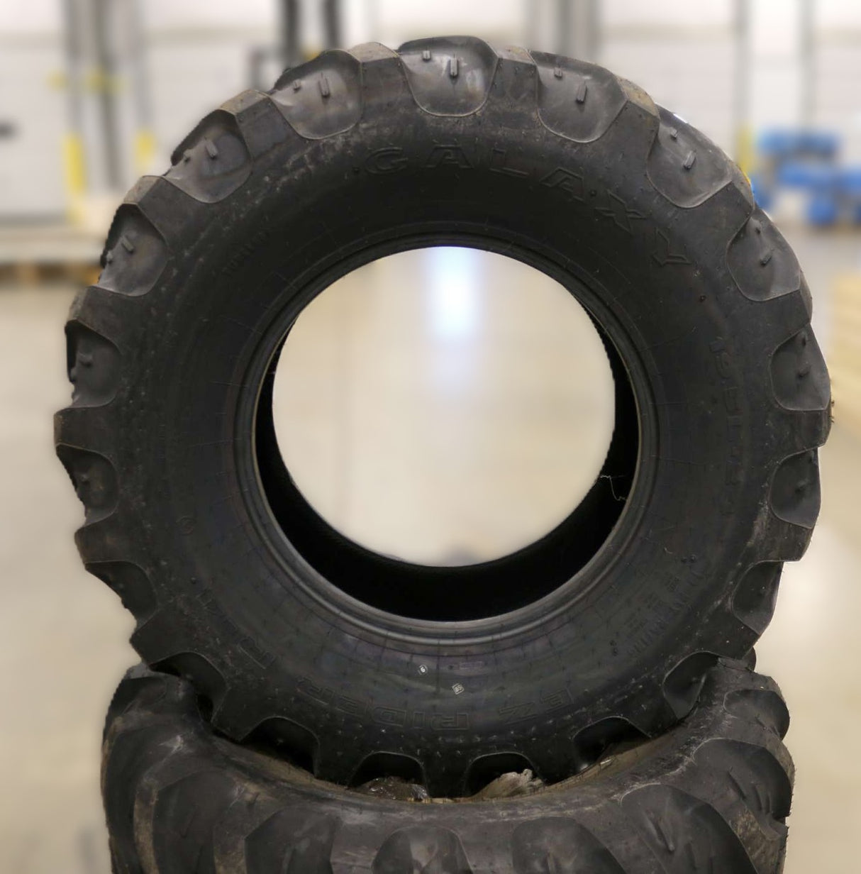 SANY - 61019659 - TIRE EZ RIDER R-4 19.5L-24