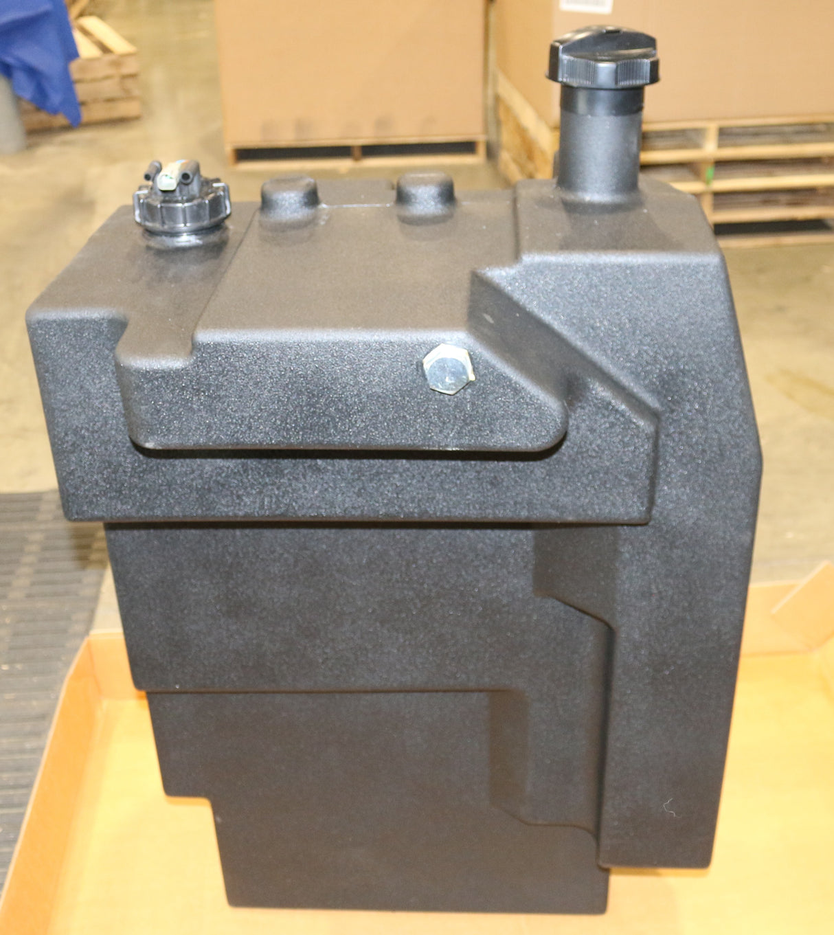 JCB - 332/J6083 - GA FUEL TANK ABI