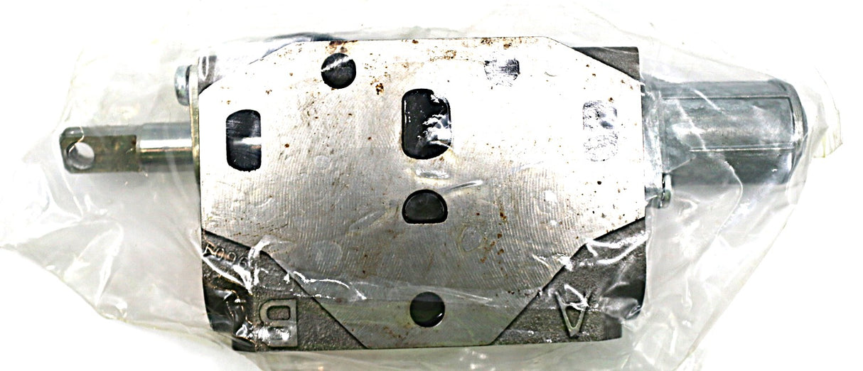 JCB - 332/C7278 - VALVE