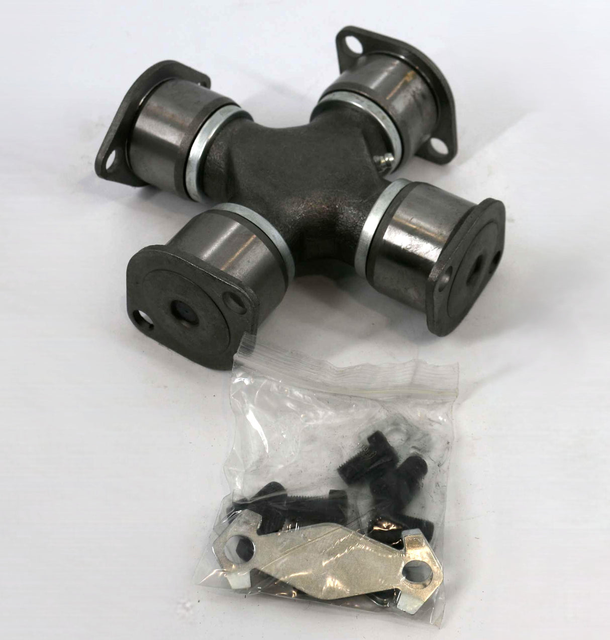 PAI INDUSTRIES - NOS - EM69100 - U-JOINT 1710 - REPLACES MACK 2104-5280X