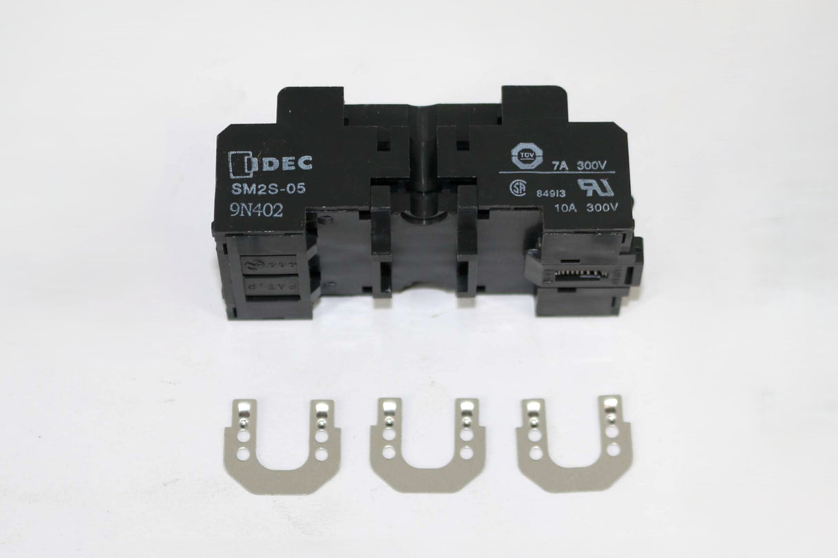 IDEC - SM2S-05 - SOCKET - 8 BLADE