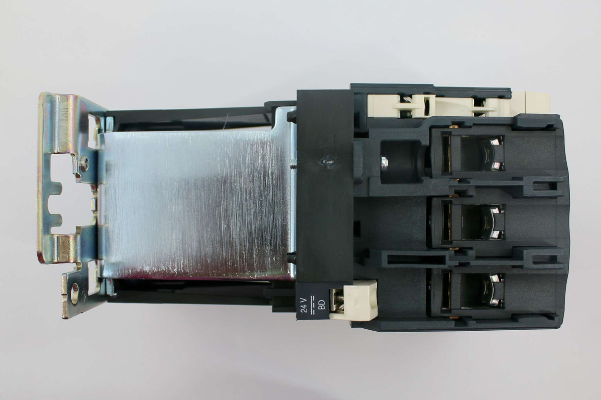 SCHNEIDER ELECTRIC - LC1D95BD - CONTACTOR 24VDC COIL 95A 3 POLE