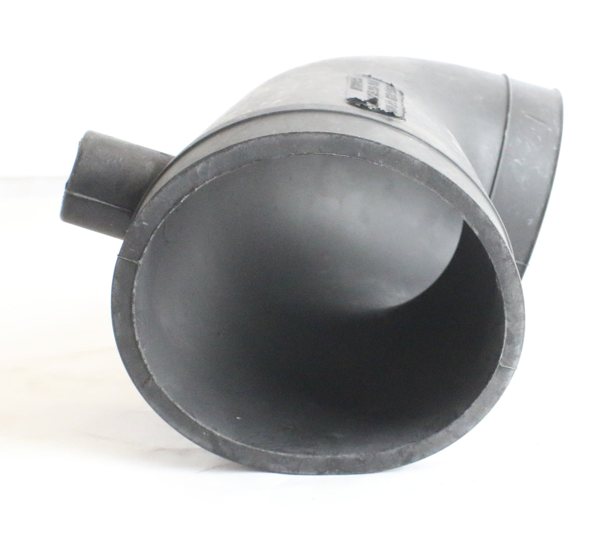 DEUTZ DIESEL - 04256541 - MANIFOLD CONNECTOR - RUBBER