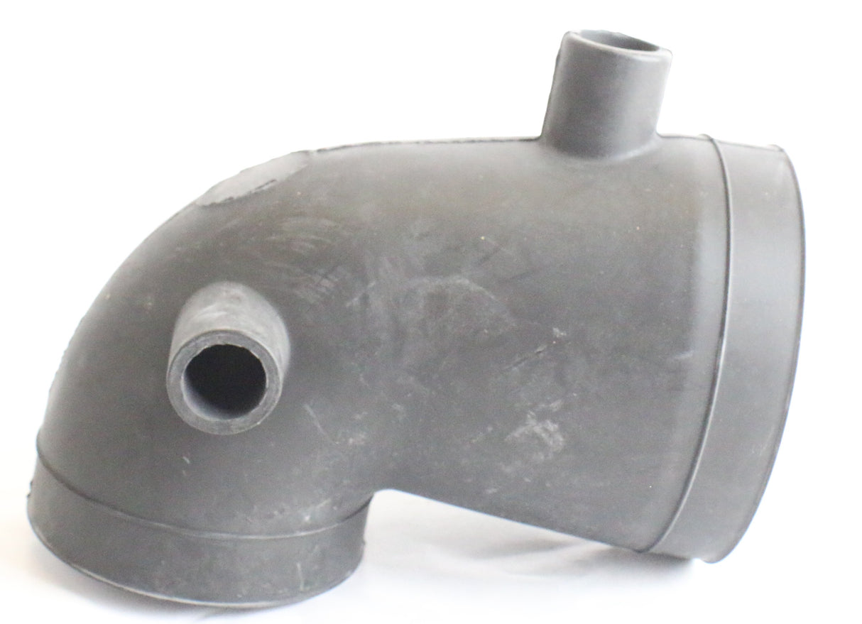 DEUTZ DIESEL - 04256541 - MANIFOLD CONNECTOR - RUBBER
